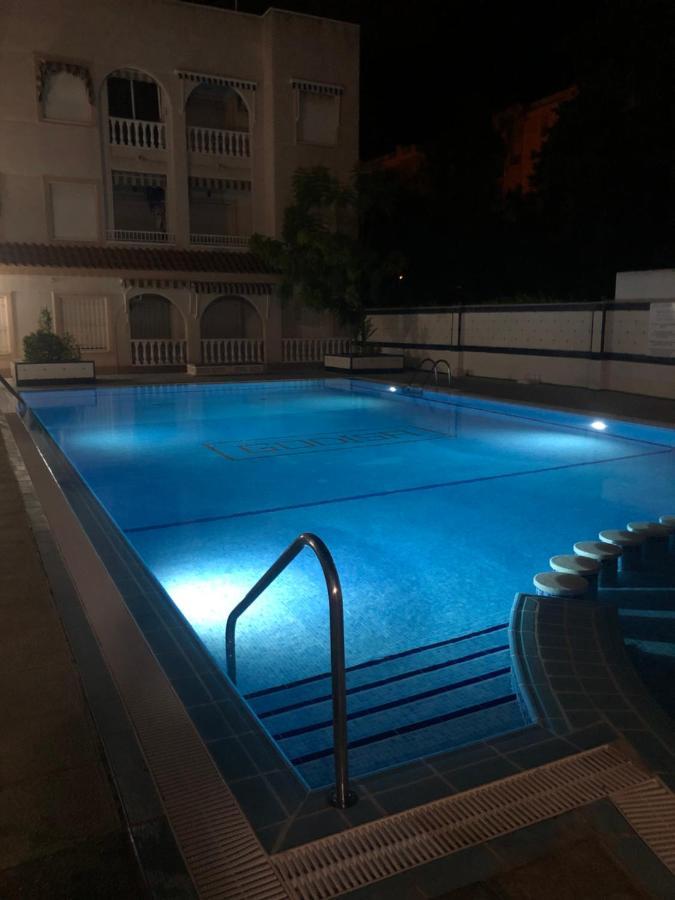 Apartamentos Avenida Diego Ramirez Torrevieja Ngoại thất bức ảnh